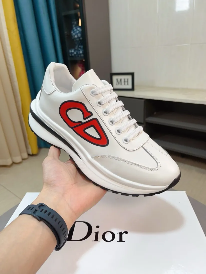 Ex-factory price 400🌹🌹【Dior】Best-selling model, world premiere on official website🔝High-end brand of men's shoes, latest series on official website: The upper is made of imported cowhide with specially designed fabrics➕Mesh breathable lining. Make walking more convenient and comfortable! Compared with the official quality, Midea’s 1:1 replica. Create a fashionable personality to set off your uniqueness! A must-have for trendy men! Classic style. Men's sizes: 38-44.